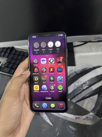iPhone xs max waterpack
