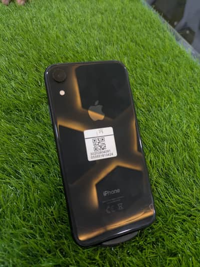 Apple iPhone XR