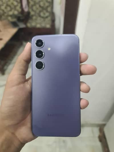 Samsung S24 full sim time waterpack 8/128