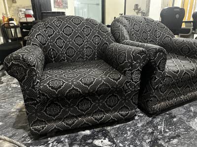 Sofa set 3+1+1