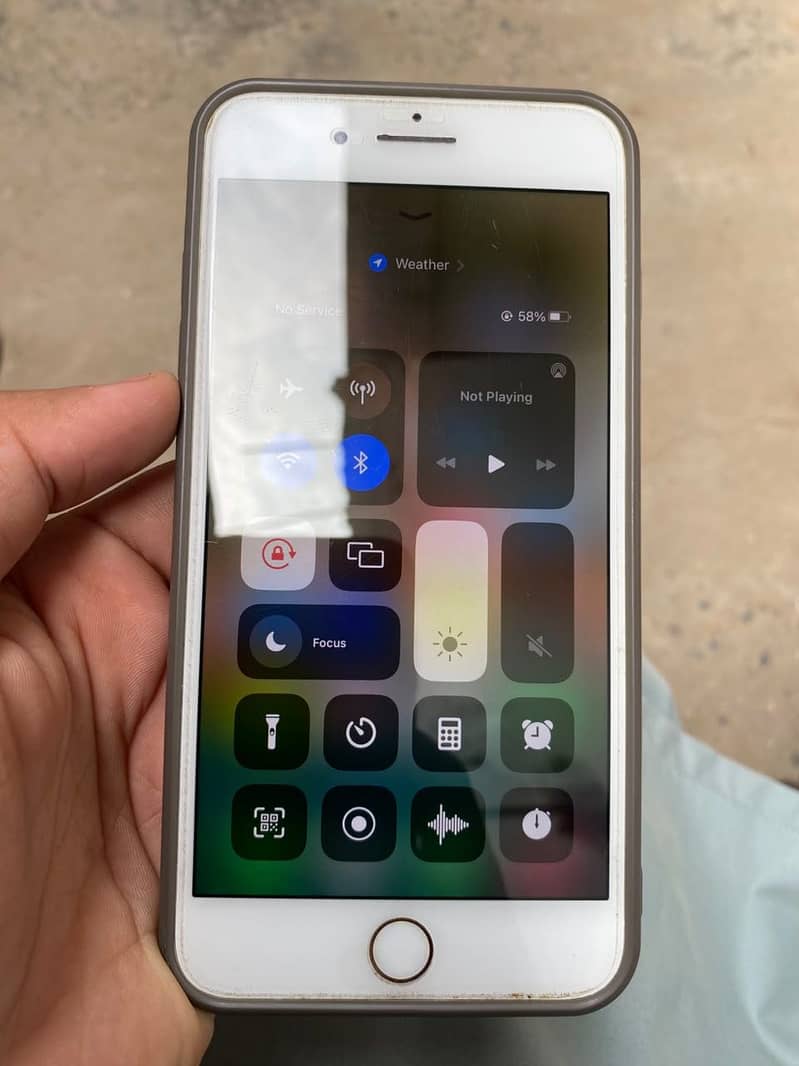 Apple iPhone 8 Plus 0