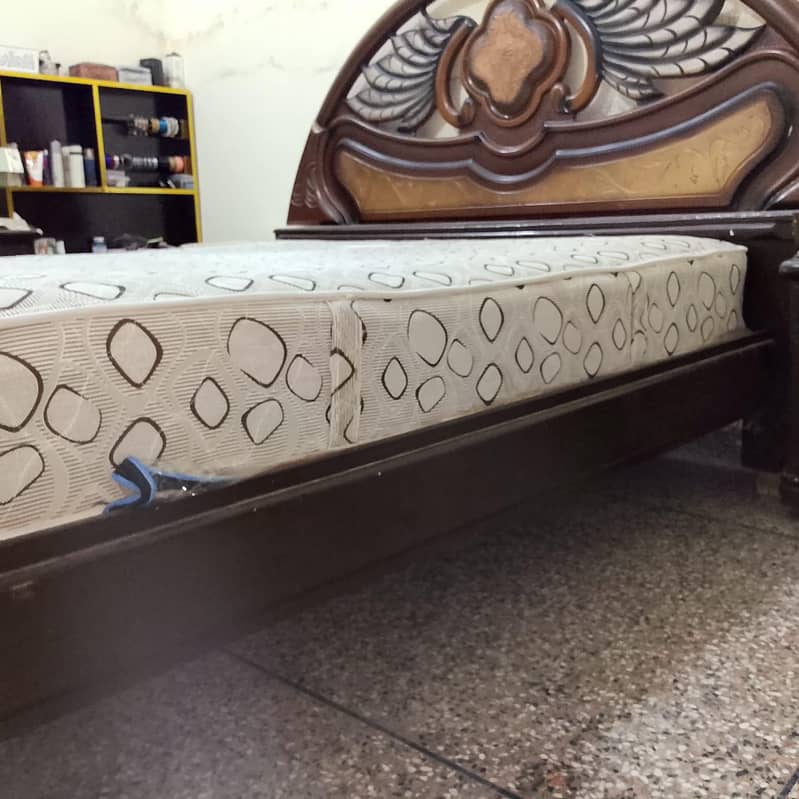 Double bed king size+bed side drow+dressing table 8