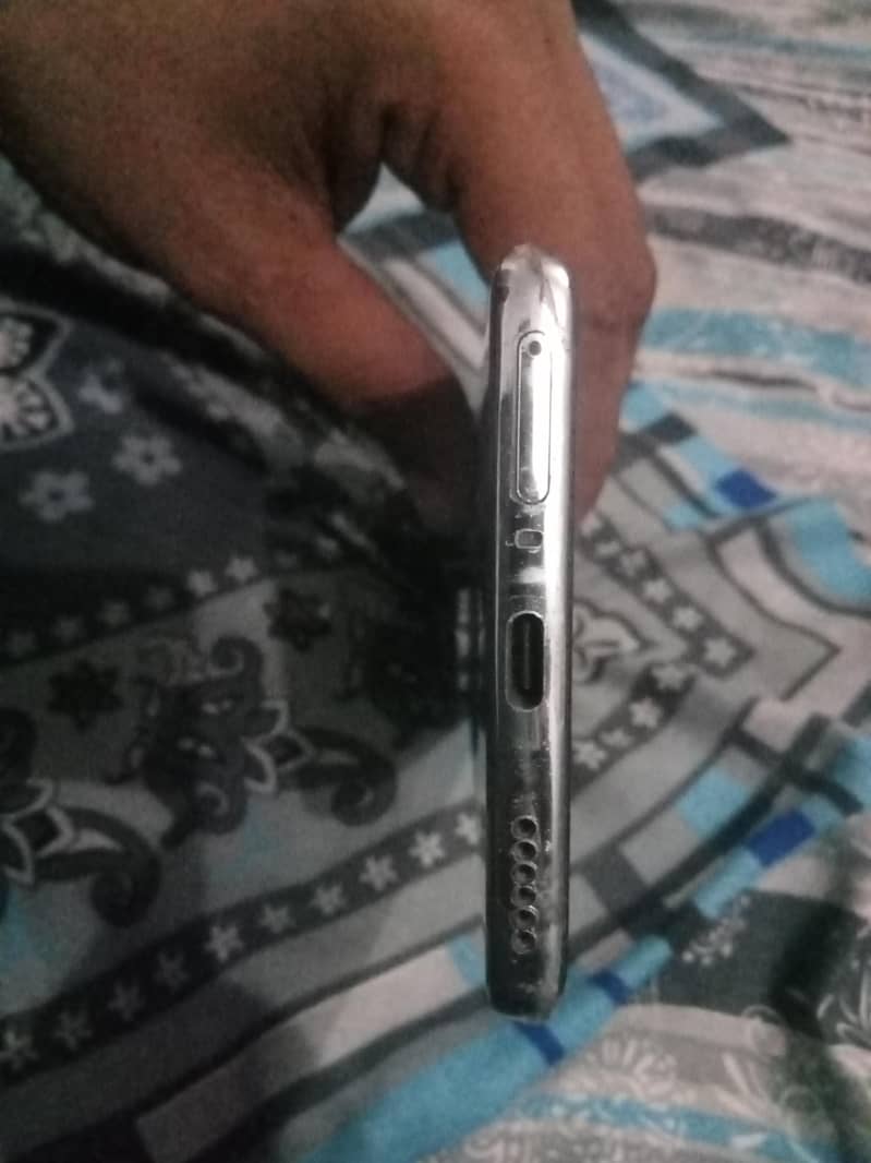 Tecno CAMON 40 Pro 2