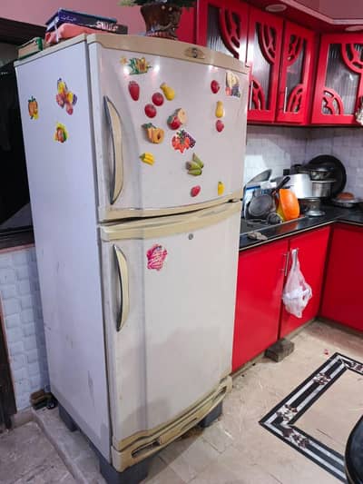 Refrigerator for Sale – Good Condition