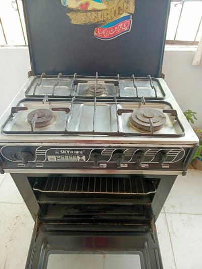 gas oven with 4 burners