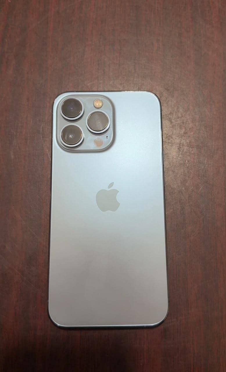 Apple iPhone 13 Pro 6