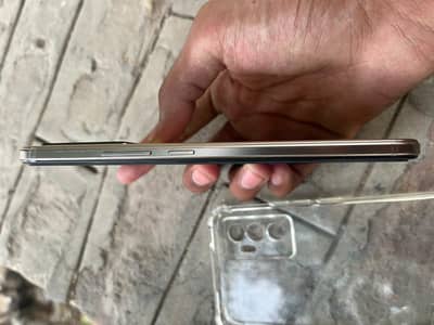 Vivo v23e