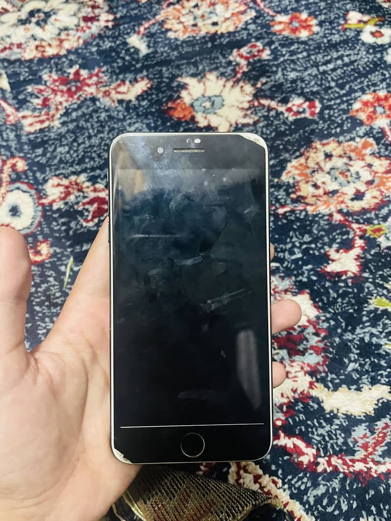 Apple iPhone 7 Plus 4