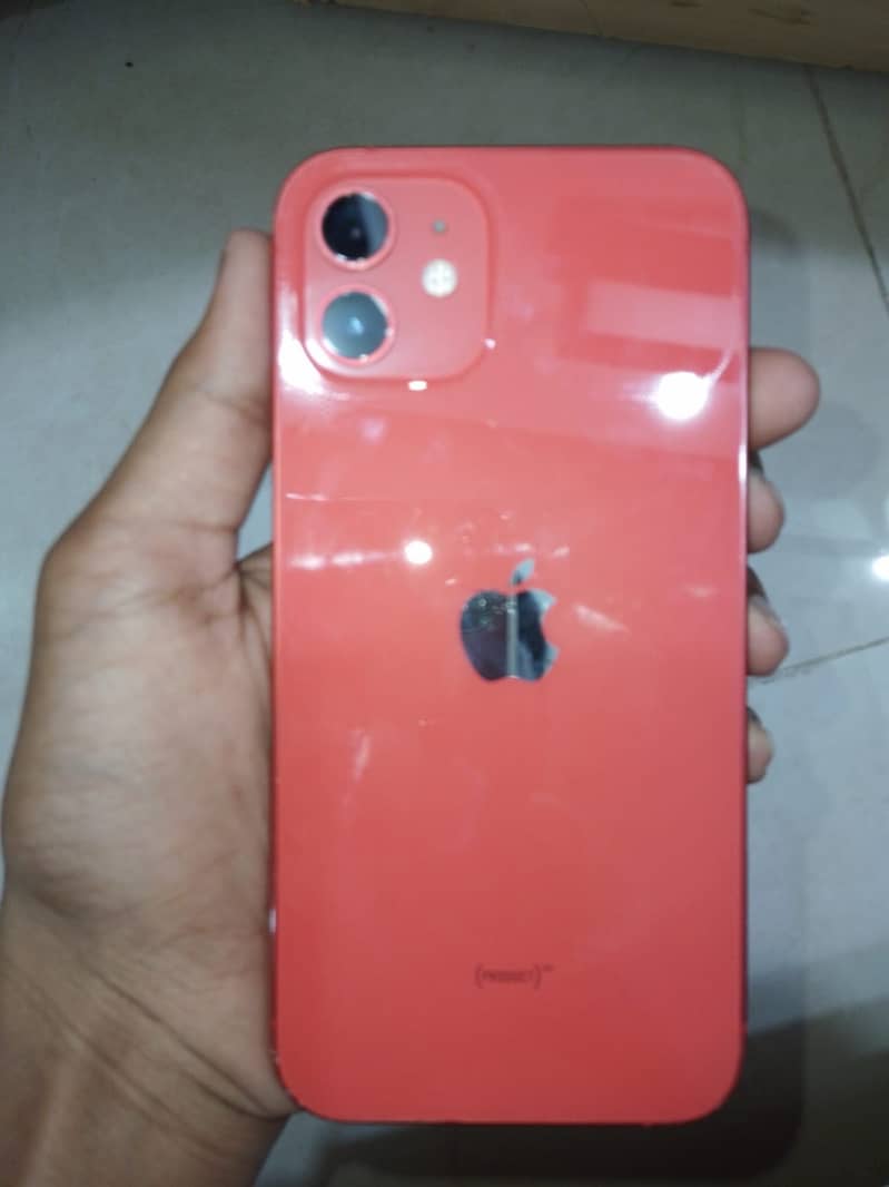 Apple iPhone 12 4