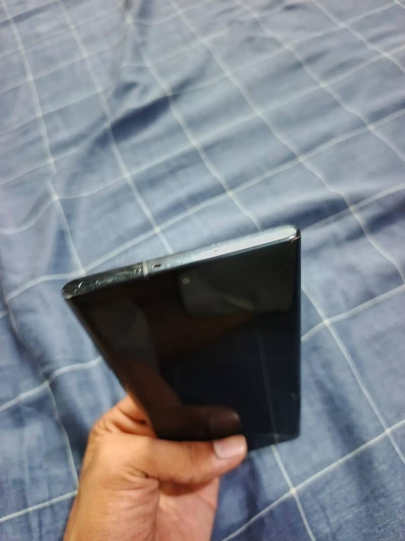 Samsung Mobile Note 10 Plus 4