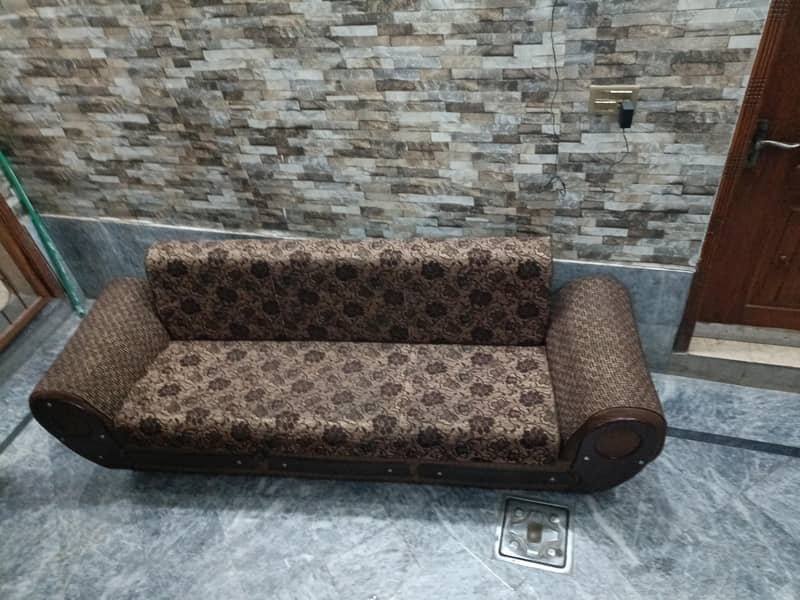 sofa comebed 1