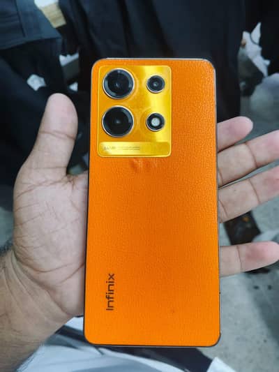 Infinix Note 30