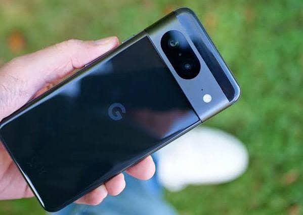 Google Pixel 8 2