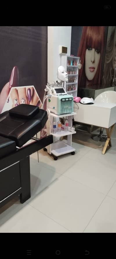 Running Beauty Salon For Sale