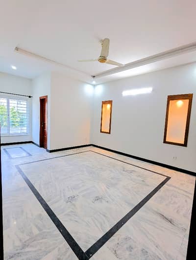 14 Marla( 40*80 ) Upper Portion Available For Rent G-15 Islamabad