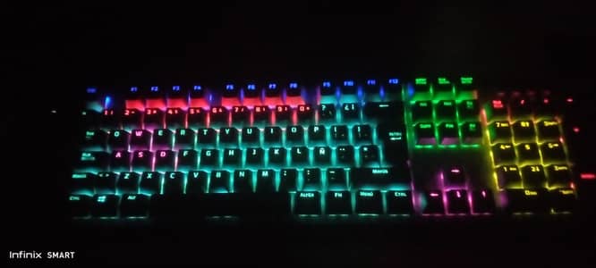 Full mechanical keyboard 18+ different lighting ma gaming keyboard