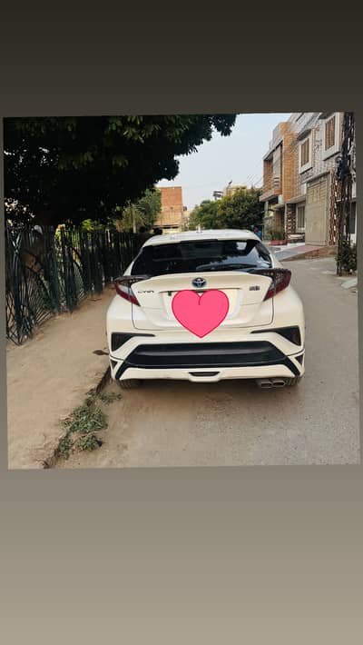 Toyota C-HR 2018-import 2019