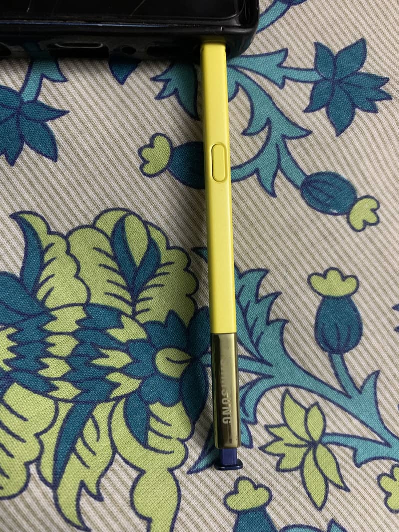 Samsung Mobile Note 9 4