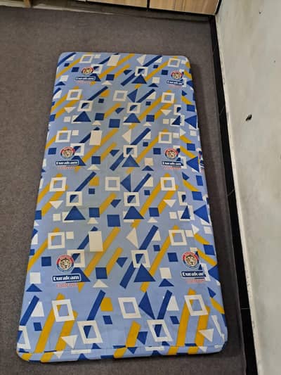 Single bed mattress Durafoam