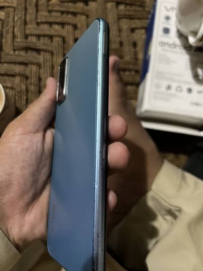 Vivo Y20s