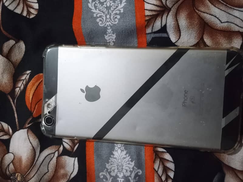 Apple iPhone 6S Plus 3