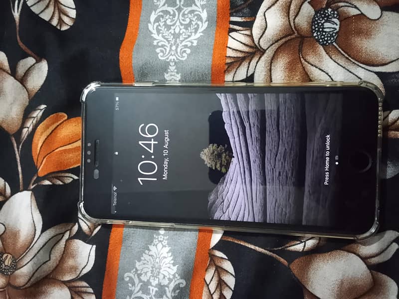 Apple iPhone 6S Plus 4