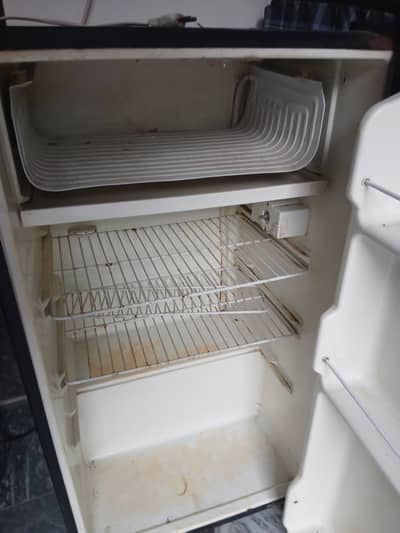 Mini Single door Fridge
