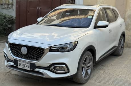 MG HS 2021