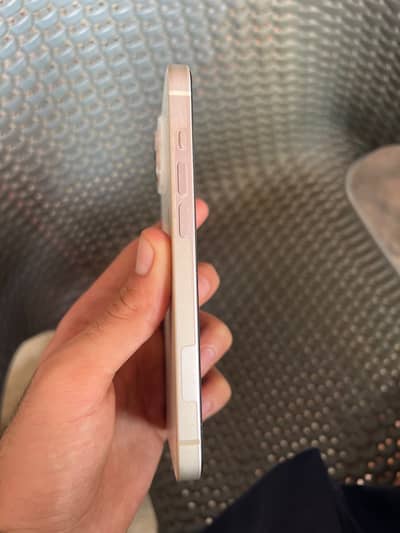 Apple iPhone 14
