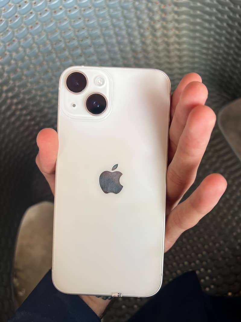 Apple iPhone 14 4