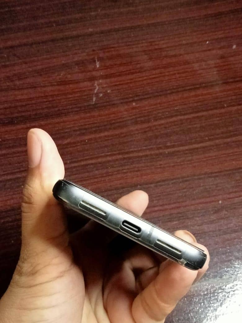Google Pixel 8 1