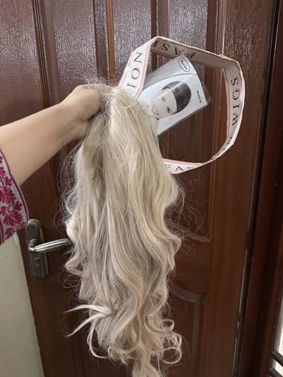Golden Wig new