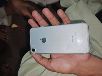 Apple iPhone 7
