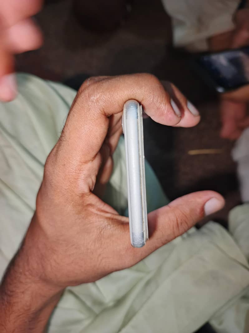 Apple iPhone 7 5