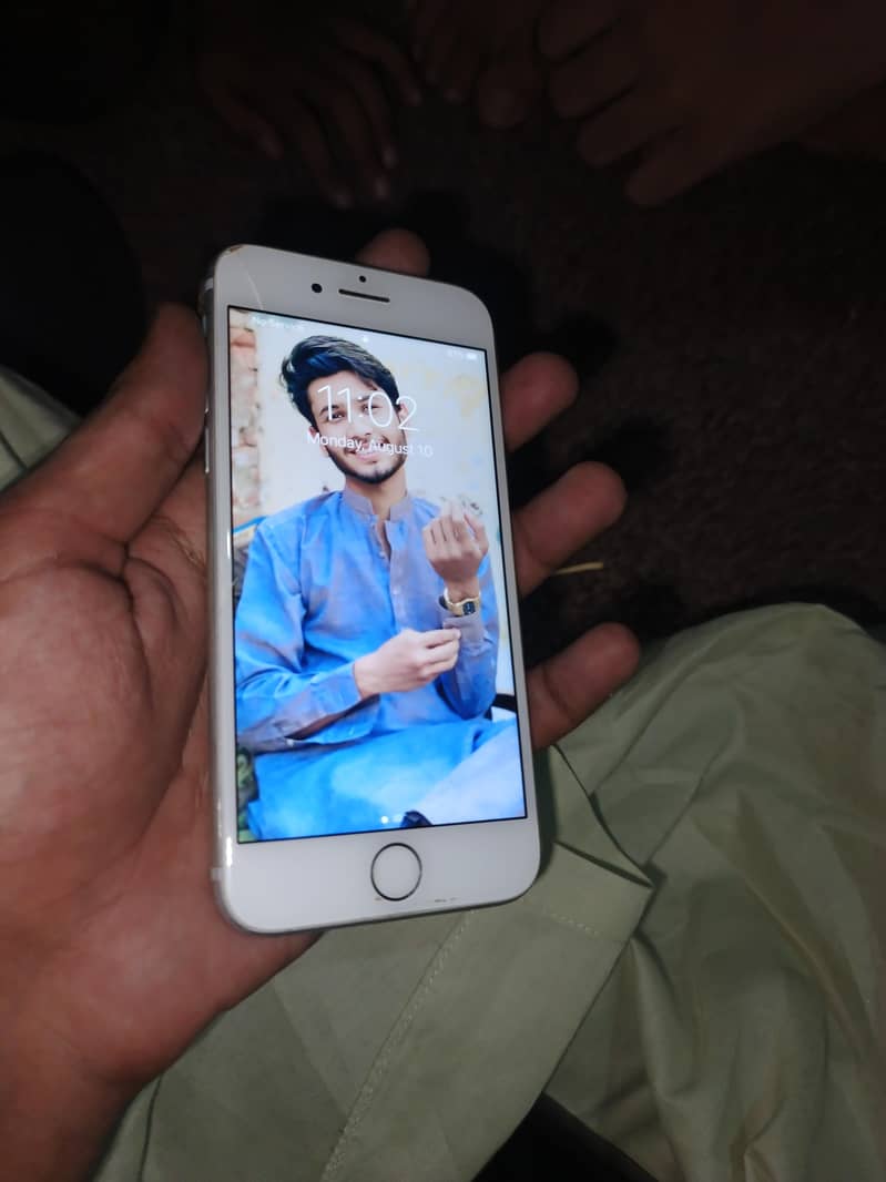 Apple iPhone 7 6