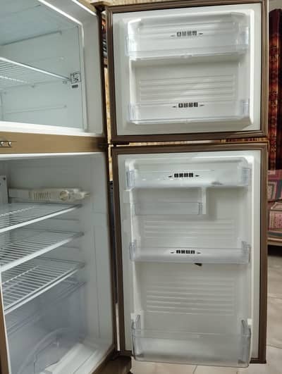 Dawlance 9166WBD refrigerator