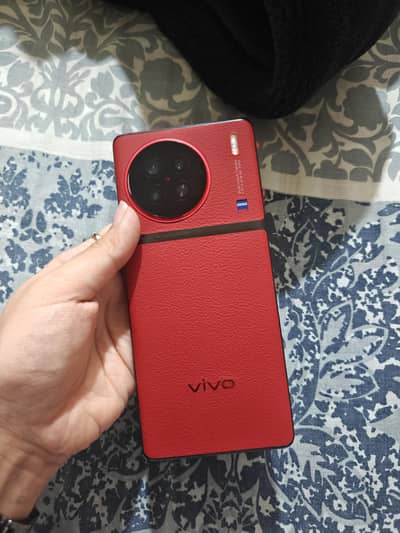Vivo X90s