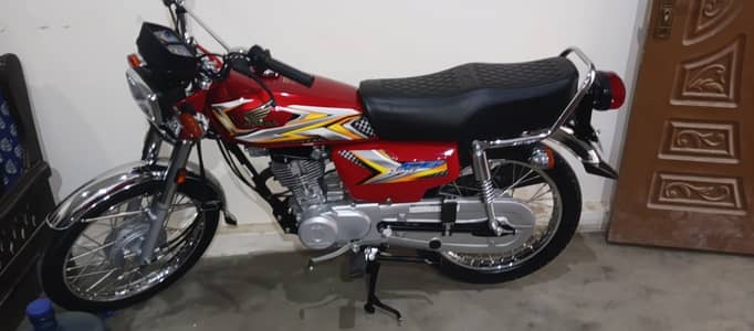 Honda CG 125 2025