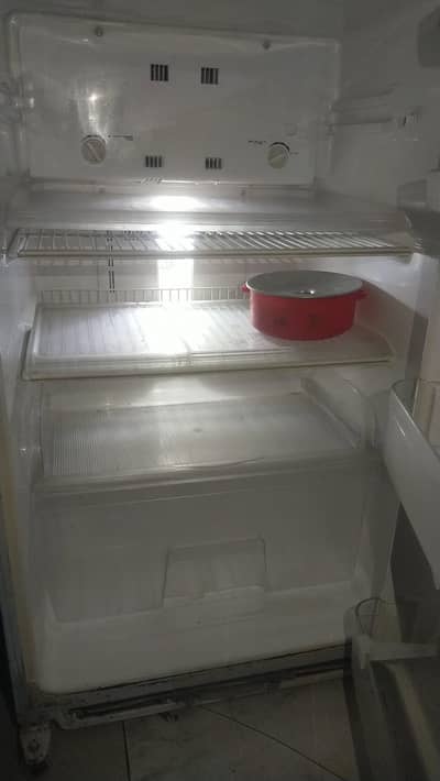 Mitsubishi import company ki refrigerator