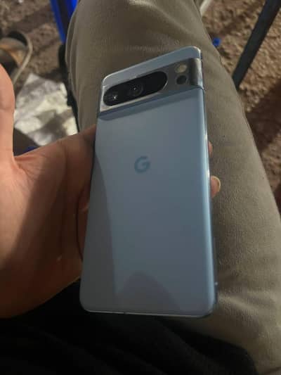 Google Pixel 8 Pro