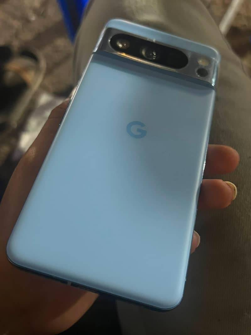 Google Pixel 8 Pro 1