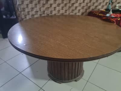 dinning table with 4 chair