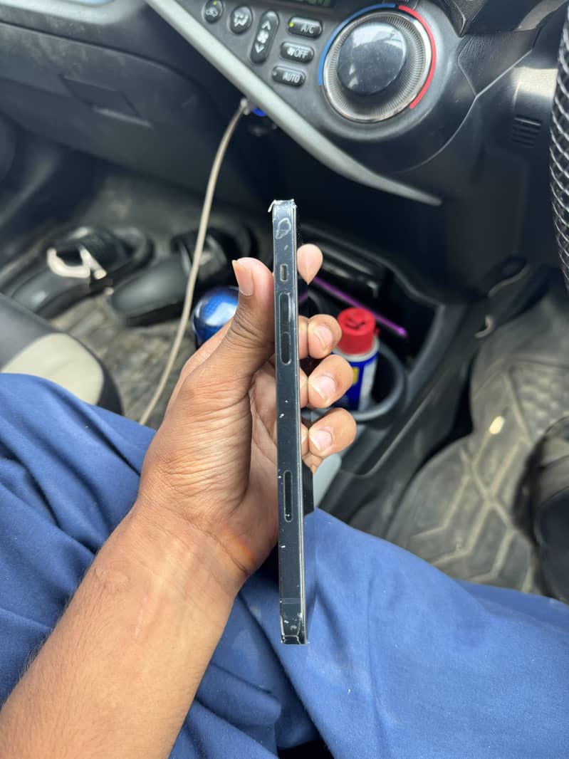 Apple iPhone 14 plus 7