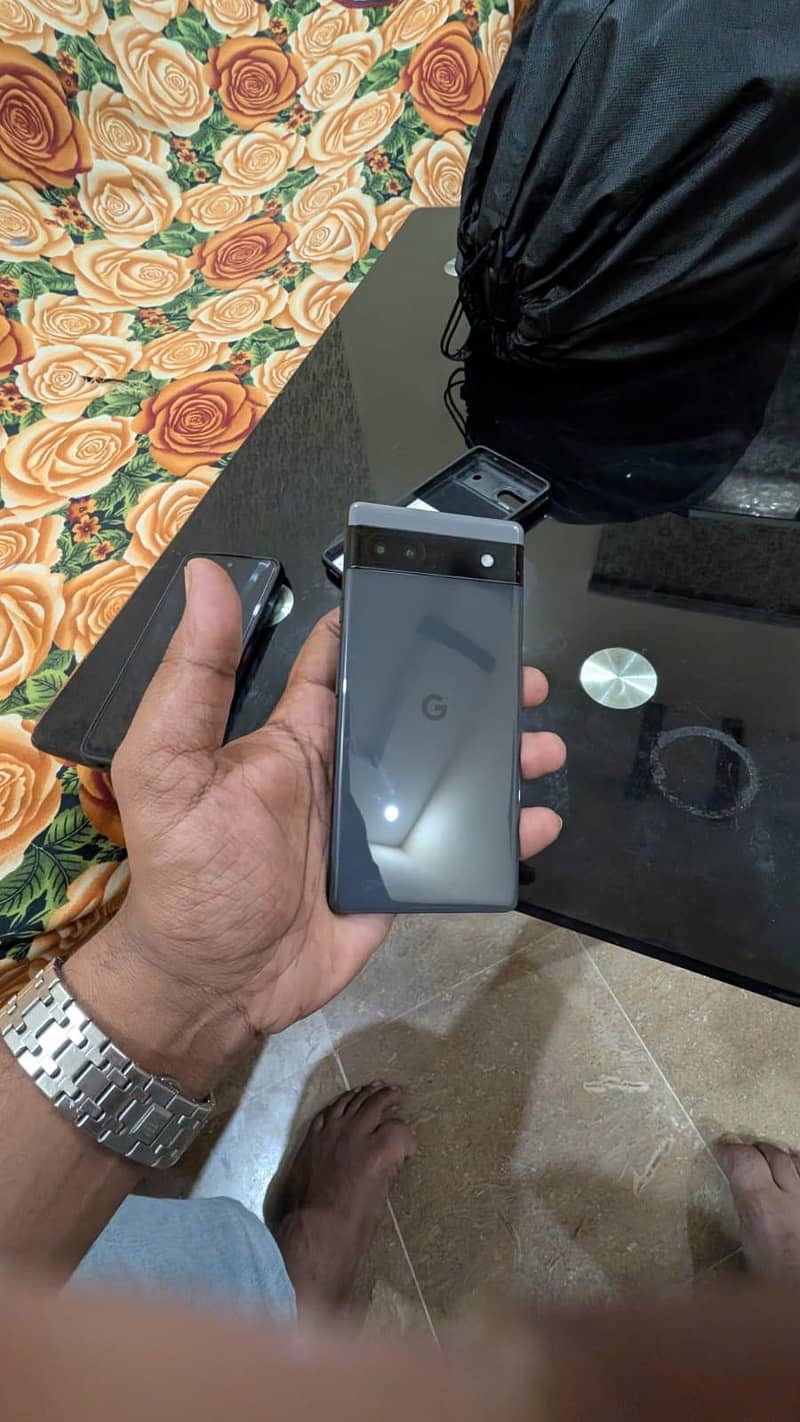 Google Pixel 6a 1