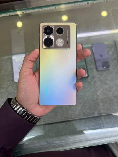 Infinix Note 40