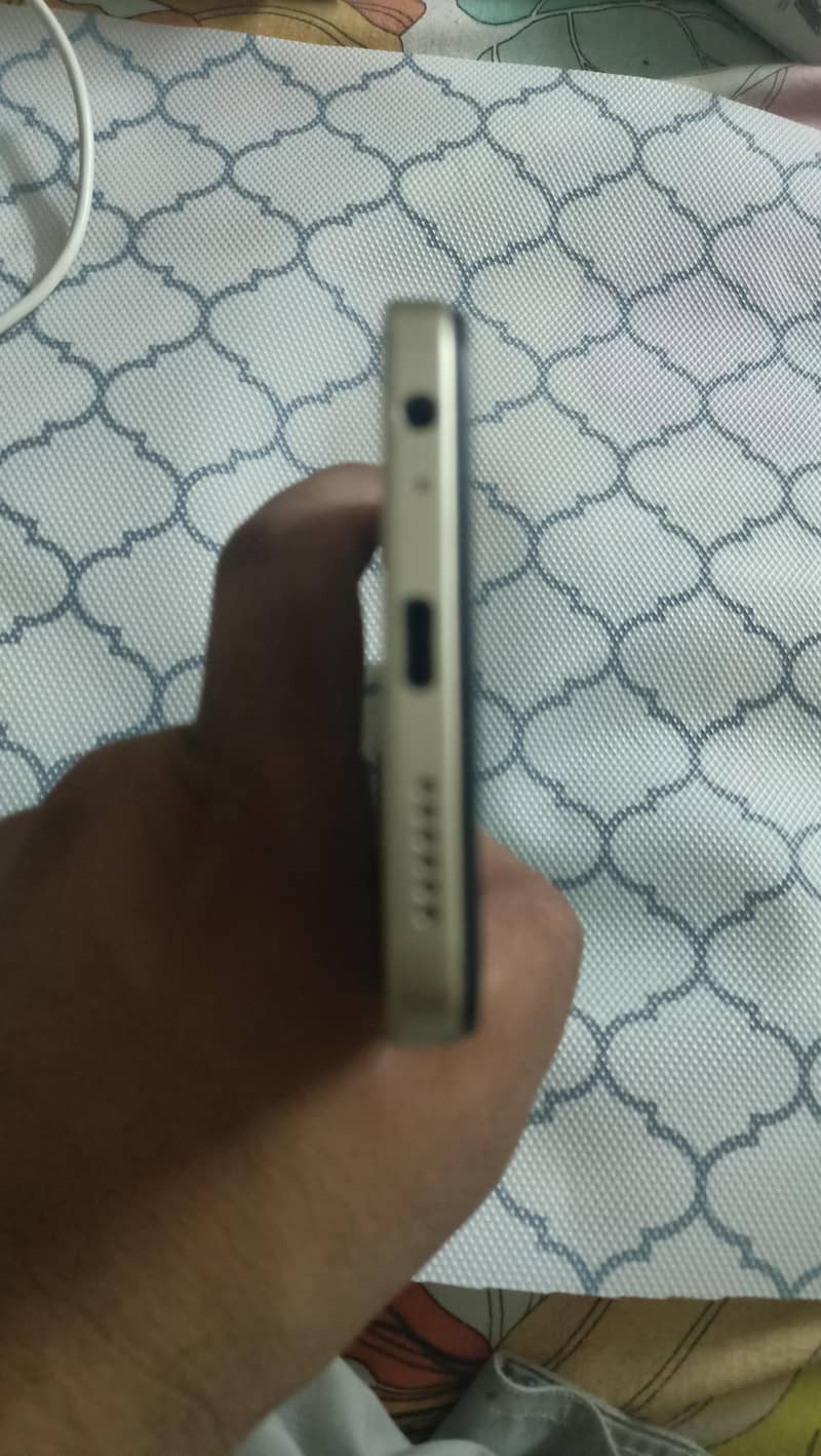 Itel A70 4