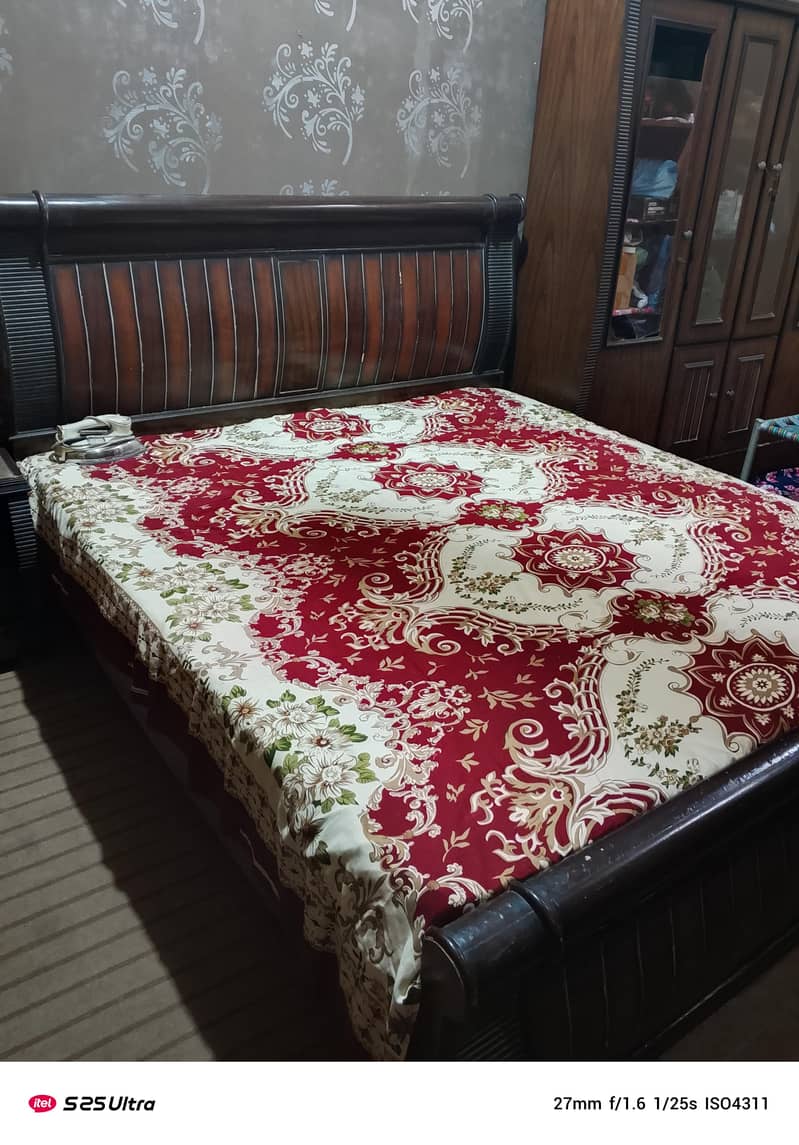 bed-king size bed 0