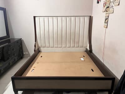Luxury Bed Set – Urgent Sale
