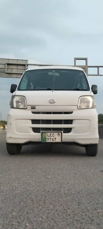Daihatsu Hijet 2019