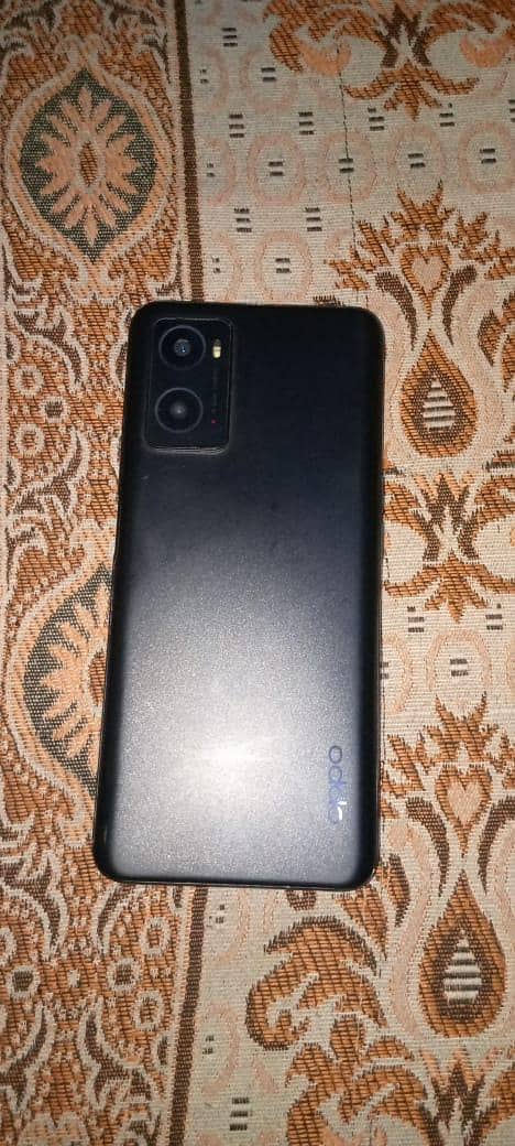 OPPO A76 0